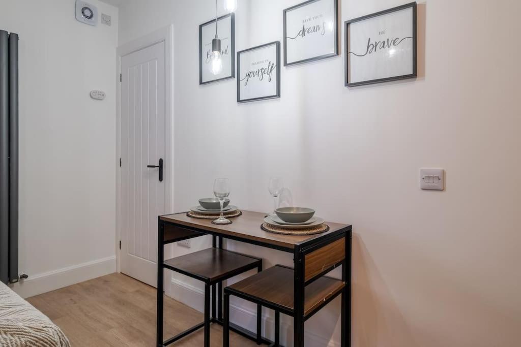 Aberdeen 1 Bed City Centre Apartment Bagian luar foto